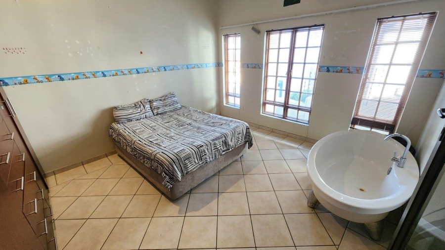 4 Bedroom Property for Sale in Cashan North West